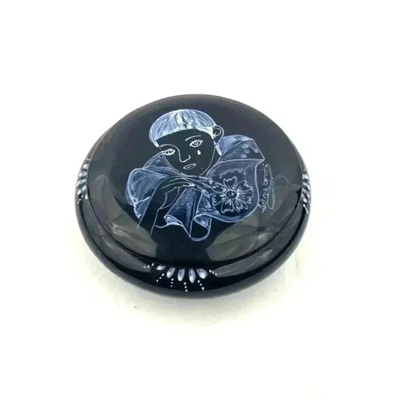 VTG Ceramic Trinket Box Round Lid Unknown Artist 5" Wide Dark Blue Hand Painted - Picture 13 of 13